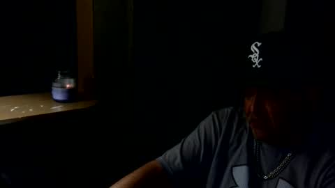 Snapshot of ouiostie chatting on February 10, 2026, 12:20 pm Vraiment la online show from February 10, 2026, 12:20 pm