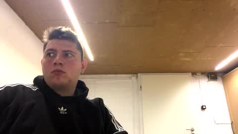 outflayd online show from January 18, 2026, 3:05 pm