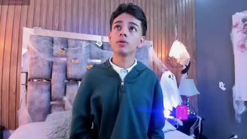 Owen Johnson online show from November 1, 2025, 11:56 am