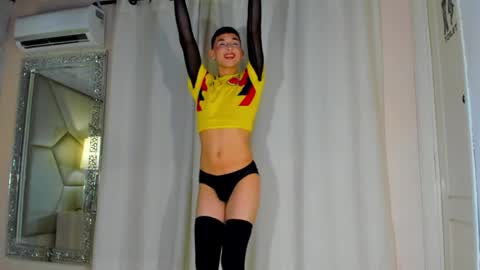 owen_stone1 online show from June 24, 2026, 1:48 am