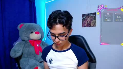 Snapshot of owenblue__ chatting on May 14, 2026, 9:16 am Owen Independent model online show from May 14, 2026, 9:16 am