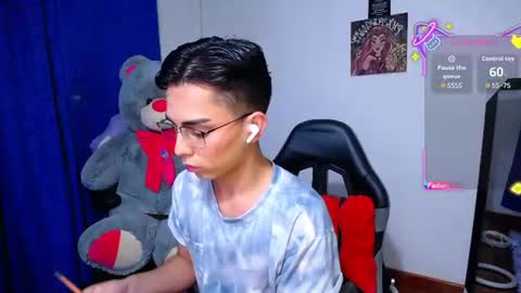 Snapshot of owenblue__ chatting on July 7, 2026, 8:29 am Owen Independent model online show from July 7, 2026, 8:29 am