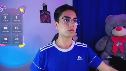 Snapshot of owenblue__ chatting on July 28, 2026, 10:21 am Owen Independent model online show from July 28, 2026, 10:21 am