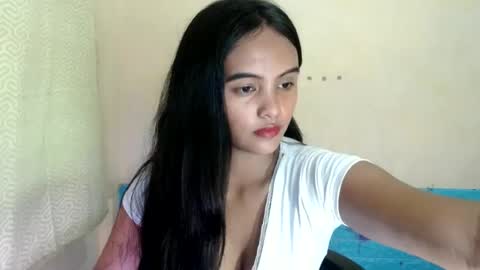 Snapshot of oxana_wetpussy chatting on July 7, 2026, 6:38 am oxana_wetpussy online show from July 7, 2026, 6:38 am