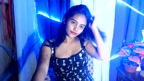 Snapshot of oxana_wetpussy chatting on July 26, 2026, 10:22 am oxana_wetpussy online show from July 26, 2026, 10:22 am