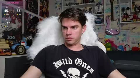 Mike online show from April 22, 2026, 2:07 pm