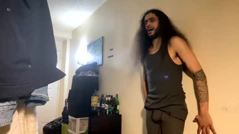 Snapshot of oyeblancki chatting on December 28, 2024, 11:05 pm CoCreatorBlancki online show from December 28, 2024, 11:05 pm
