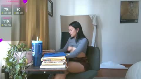 ozhmara online show from May 14, 2026, 5:42 pm