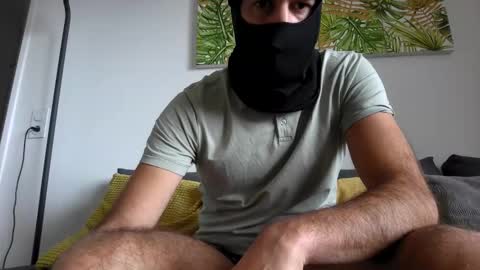 p3dro3scobar online show from May 13, 2026, 11:29 am