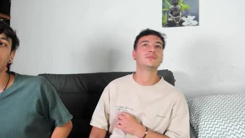 Snapshot of p_jhon chatting on November 6, 2025, 5:08 am P online show from November 6, 2025, 5:08 am