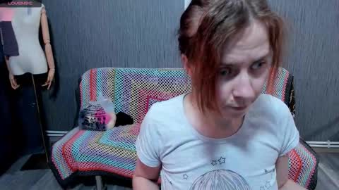 Ella online show from September 22, 2025, 9:44 am