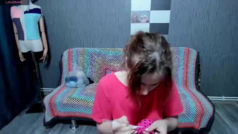 Ella online show from September 27, 2025, 7:24 am