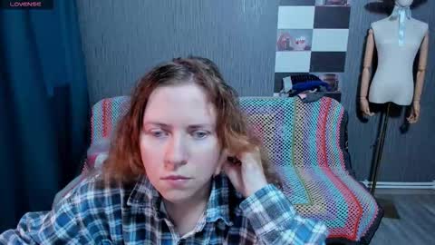 Ella online show from November 4, 2025, 7:29 am