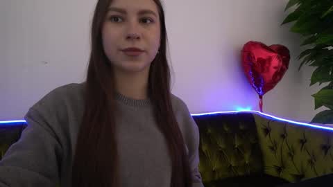 Paige online show from February 19, 2025, 6:44 am