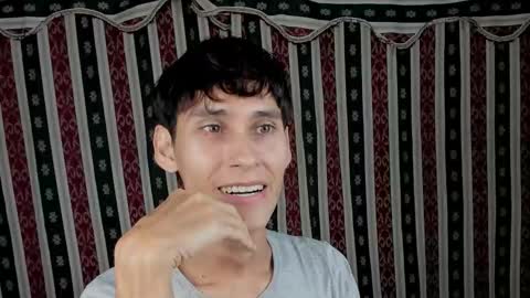 Snapshot of paimon_goetia chatting on October 24, 2025, 12:19 am Alexander Grigori online show from October 24, 2025, 12:19 am