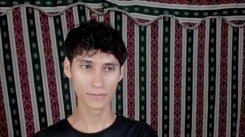 Snapshot of paimon_goetia chatting on November 8, 2025, 4:51 pm Alexander Grigori online show from November 8, 2025, 4:51 pm