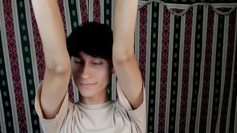 Snapshot of paimon_goetia chatting on November 20, 2025, 1:39 am Alexander Grigori online show from November 20, 2025, 1:39 am