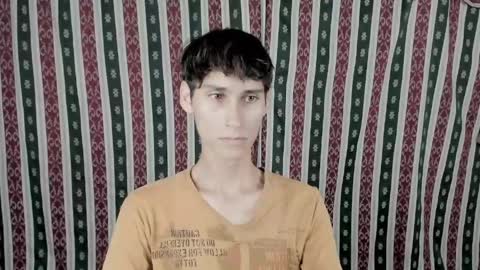 Alexander Grigori online show from May 19, 2026, 12:27 am