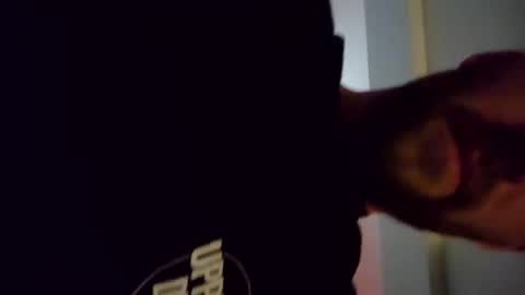 PerfectlyPainful online show from October 7, 2025, 5:32 pm