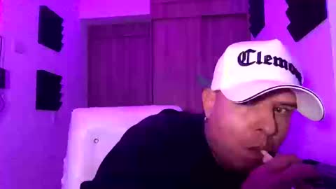 Snapshot of paisaexotico chatting on September 30, 2025, 1:43 am paisaexotico online show from September 30, 2025, 1:43 am