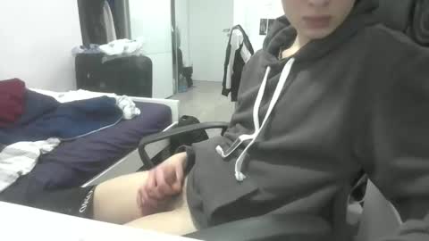 pere online show from February 7, 2026, 2:21 pm