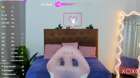 palmerfox_tay online show from February 11, 2025, 6:22 pm