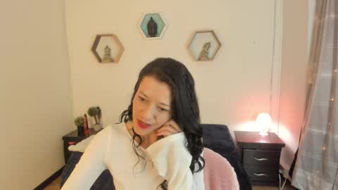 Snapshot of paloma_victory chatting on November 27, 2025, 9:39 pm Paloma online show from November 27, 2025, 9:39 pm