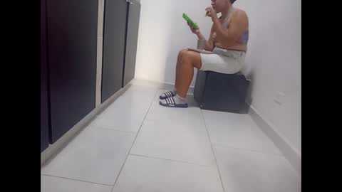 palomo_mono online show from March 17, 2026, 12:52 pm