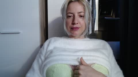 Snapshot of pam_fans chatting on October 29, 2025, 6:26 am BABE online show from October 29, 2025, 6:26 am