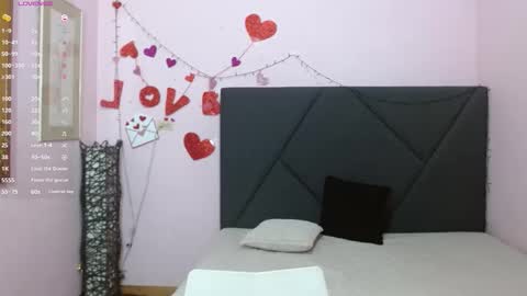 Snapshot of pamela_echeverria chatting on May 12, 2026, 11:18 am pamela_echeverria online show from May 12, 2026, 11:18 am