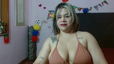 Snapshot of pamela_echeverria chatting on July 17, 2026, 11:06 am pamela_echeverria online show from July 17, 2026, 11:06 am