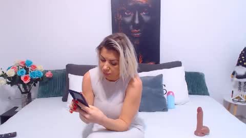 Snapshot of pamela_issy chatting on February 11, 2025, 5:16 am PAMEL ISSY online show from February 11, 2025, 5:16 am