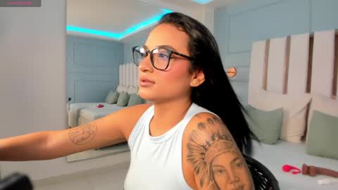Snapshot of pamela_morena_ chatting on May 12, 2026, 10:29 pm Pamela online show from May 12, 2026, 10:29 pm