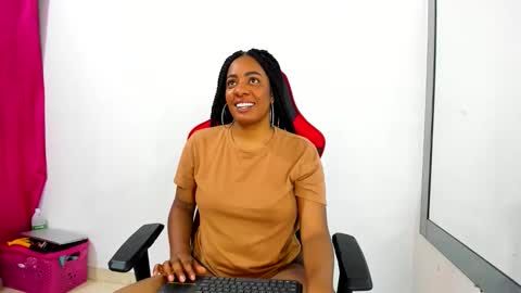 Snapshot of pamela_noah221 chatting on March 13, 2026, 9:16 am PAMELA online show from March 13, 2026, 9:16 am