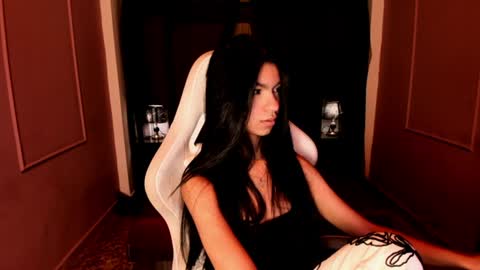Snapshot of pamelaascott chatting on July 7, 2026, 4:15 am P A M online show from July 7, 2026, 4:15 am