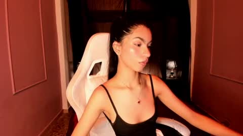 Snapshot of pamelaascott chatting on July 18, 2026, 4:16 am P A M online show from July 18, 2026, 4:16 am