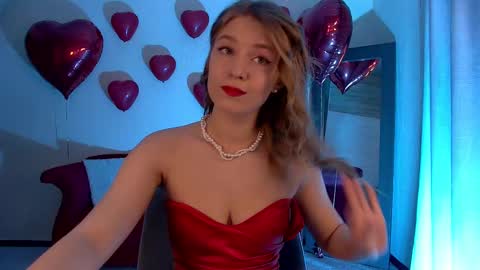 Snapshot of pamelablair chatting on February 14, 2025, 7:33 pm Pamela Blair online show from February 14, 2025, 7:33 pm