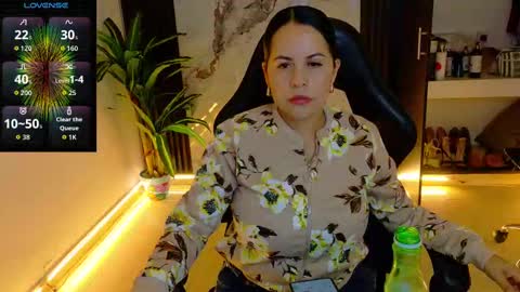 Snapshot of pamelajackson__ chatting on September 16, 2025, 1:17 am Paola online show from September 16, 2025, 1:17 am