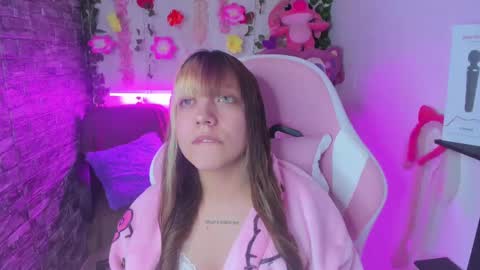 Snapshot of pamelajhonsom chatting on December 12, 2024, 7:30 am pamelajhonsom online show from December 12, 2024, 7:30 am