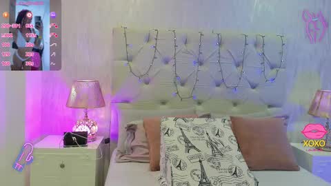 Snapshot of pamelamiler_ chatting on October 17, 2025, 1:25 pm TELL ME PAMELLA AND GIVE ME A GOOD GRADE ITS IMPORTANT online show from October 17, 2025, 1:25 pm