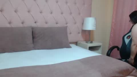 Snapshot of pamelanix chatting on August 1, 2026, 9:57 pm pamelanix online show from August 1, 2026, 9:57 pm