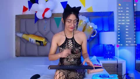 Snapshot of pamelaponce chatting on October 2, 2025, 12:12 pm Pamela Ponce online show from October 2, 2025, 12:12 pm