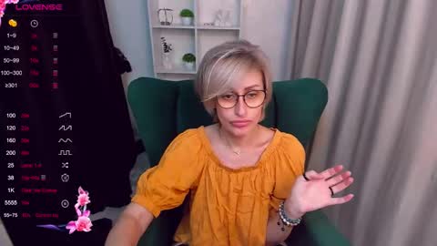 Snapshot of pamellamurphy chatting on November 10, 2025, 5:06 am pamellamurphy online show from November 10, 2025, 5:06 am