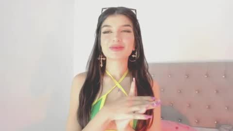 Snapshot of pamibambi chatting on August 10, 2026, 12:04 am pamibambi online show from August 10, 2026, 12:04 am