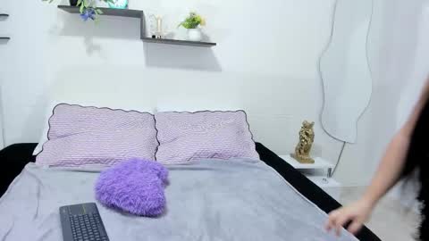 Snapshot of pammellastone chatting on October 13, 2025, 7:14 pm PAMELA online show from October 13, 2025, 7:14 pm