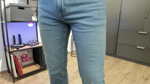 pampersandspanking online show from March 11, 2026, 5:19 pm