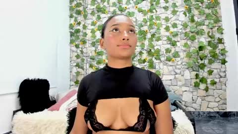 pandora_gu1 online show from December 19, 2024, 11:25 pm