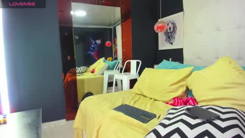 Snapshot of pandora_rey2 chatting on December 15, 2024, 4:59 pm ---Pandora--- online show from December 15, 2024, 4:59 pm