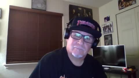 panos online show from October 27, 2025, 5:44 am