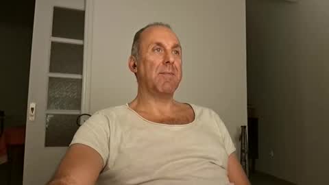 pansak1973 online show from November 22, 2025, 7:24 pm